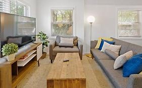 Hot Tub Home By The Bay - 4Bd 2Ba